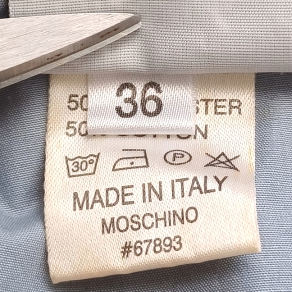 Cheap and Chic by Moschino Minimalist Pleated Front Blouse - Picture 8 of 16